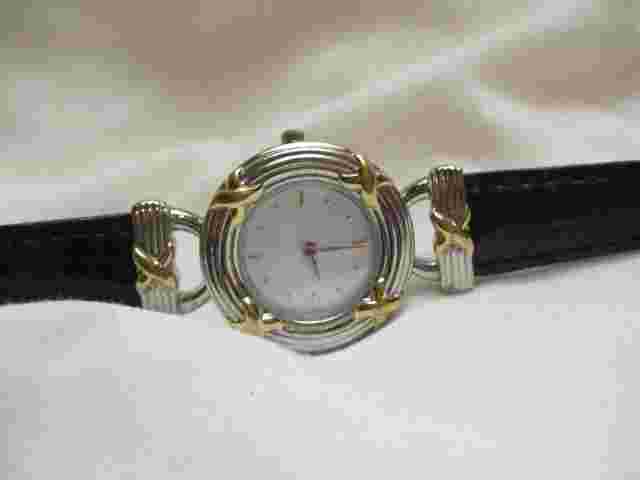 Mary Kay Inc Watch Black Leather Buckle Band Silver & Gold Toned WORKING!