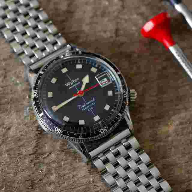 1960s Wyler Incaflex Heavy Duty 660 Lifeguard Automatic Winding 4183/2D 35mm ...