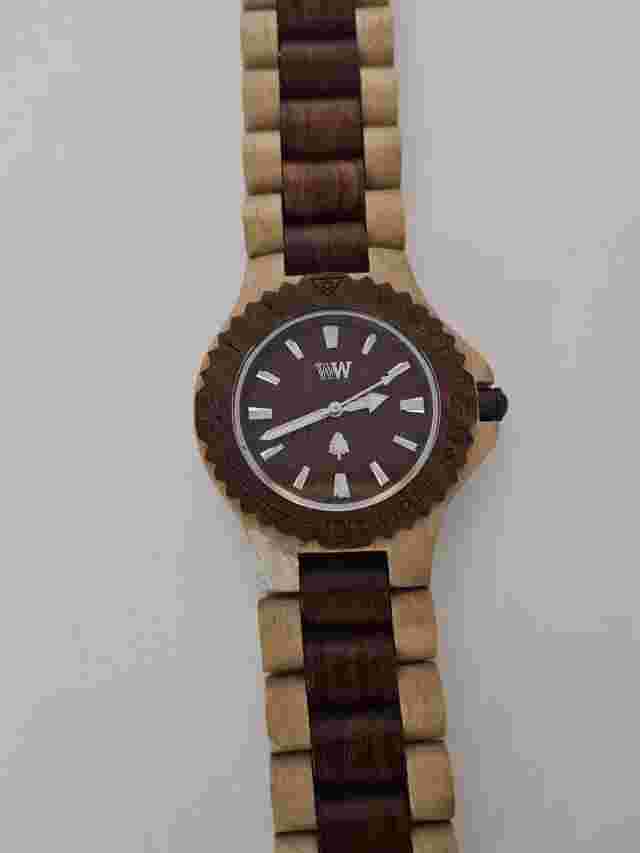 New Italian Wewood Mens Wooden Quartz Watch New Battery Runs Very Nice