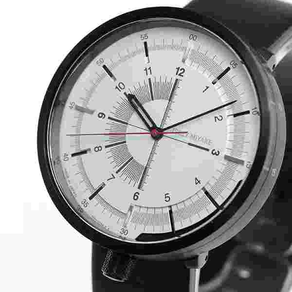 ISSEY MIYAKE 1/6 Nao Tamura NYAK003 White Dial Mechanical Men's Watch Japan New