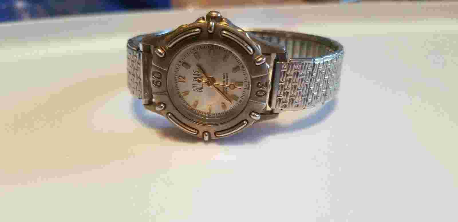 Women's Bill Blass Diving Styled Watch.  p21