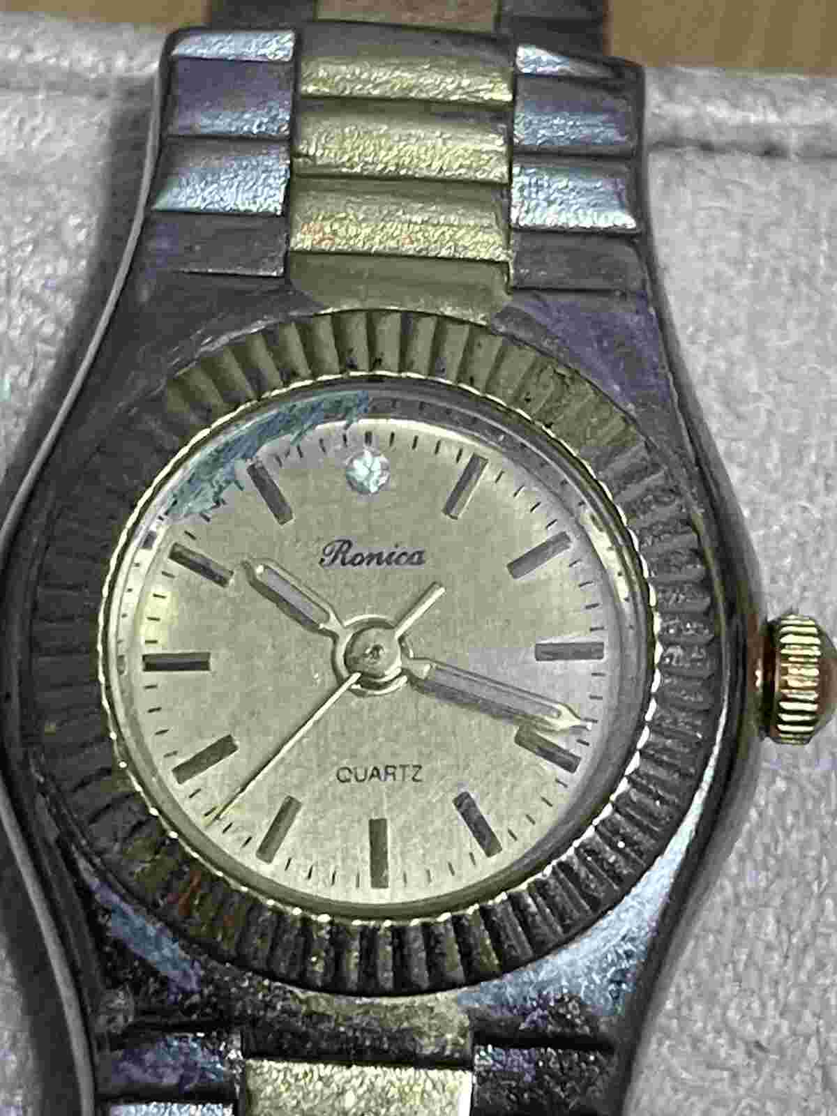 Vintage Ronica Presidential Watch Women Gold & Silver Tone Diamond Accent GREAT!