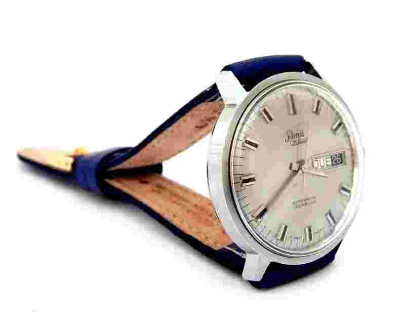 Vintage Watch RENIS Automatic 25 Jewels Case Steel Circa 1970 Men 38mm Working
