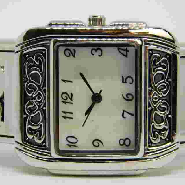 MERONA FMDM160 Cuff Bracelet Quartz Analog Women's Watch Sz. 6 1/4" New Battery
