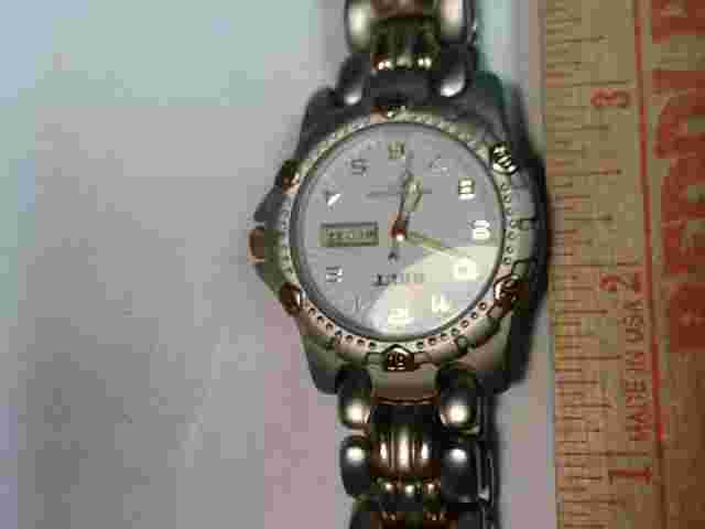 Brut Men's Watch From The USA Style Date Day Of The Week WR100ft Mechanism japan