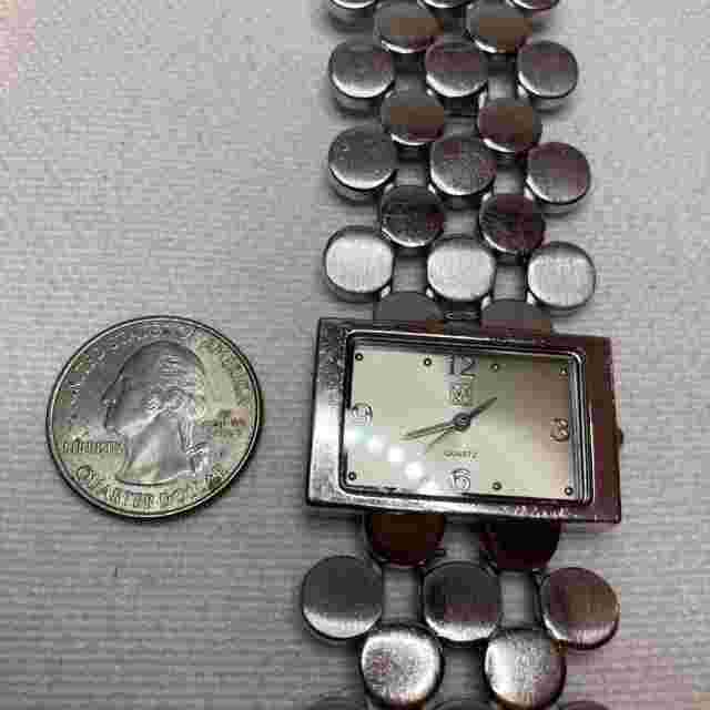Heavy Working NY&C Unique Silvertone Ladies Watch