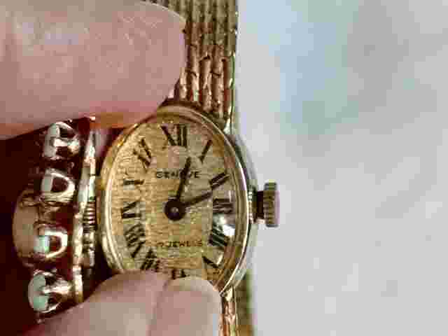 Geneva 14k GOLD Bracelet Opal Watch w/Cover Exquisite Design. Vintage 1970s 6.5”