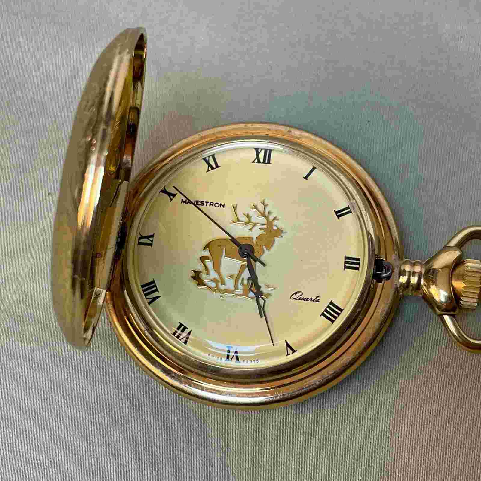 Majestron Beige Men's Stainless Gold Deer Buck Easy Read Quartz Pocket Watch