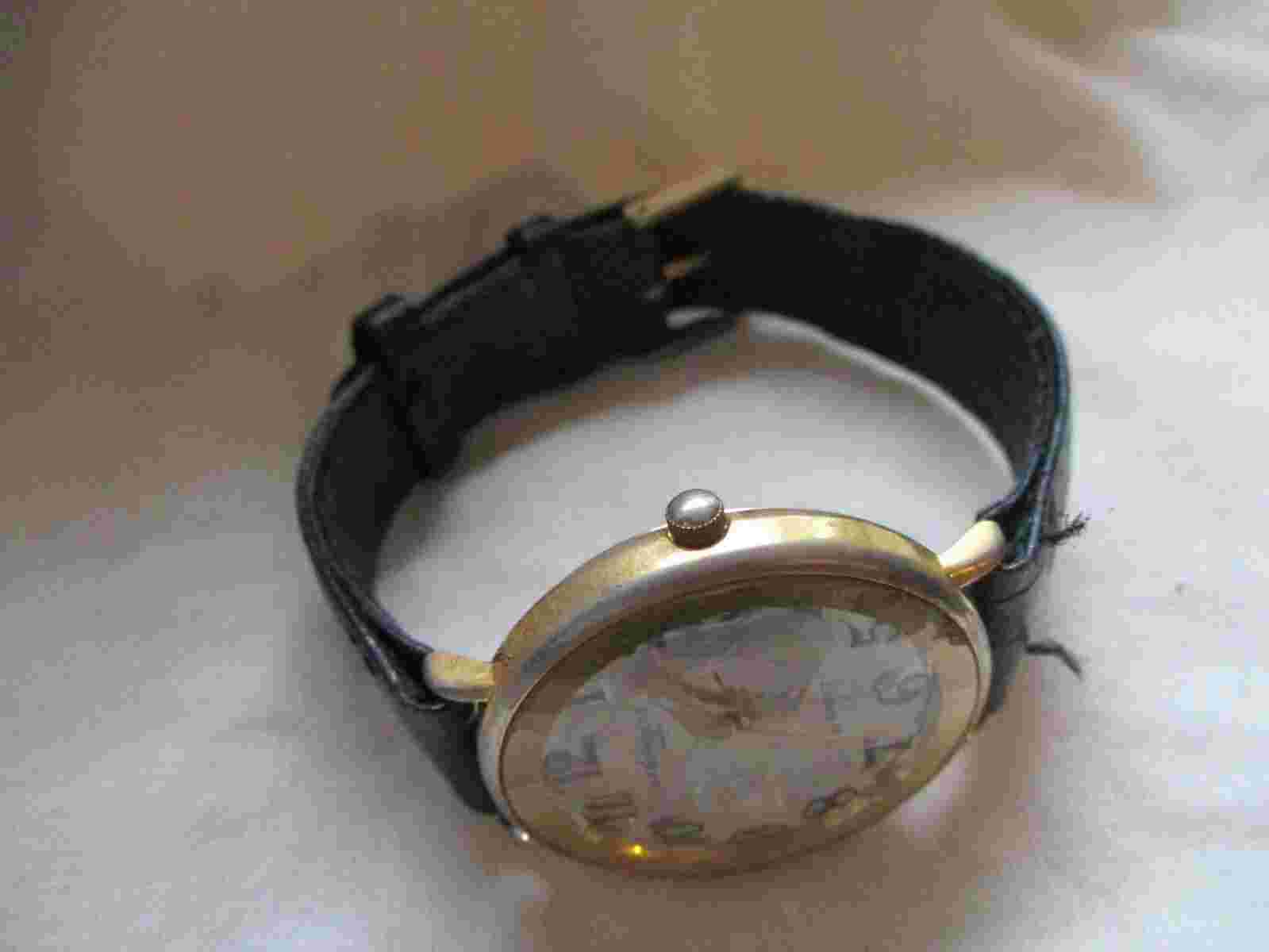 LA Express Black & Gold Toned Wristwatch w/ Adjustable Buckle Band