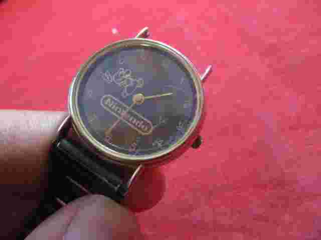 Super Mario Bros. Nintendo 1990s Employee Black Watch Wristwatch *BROKEN*