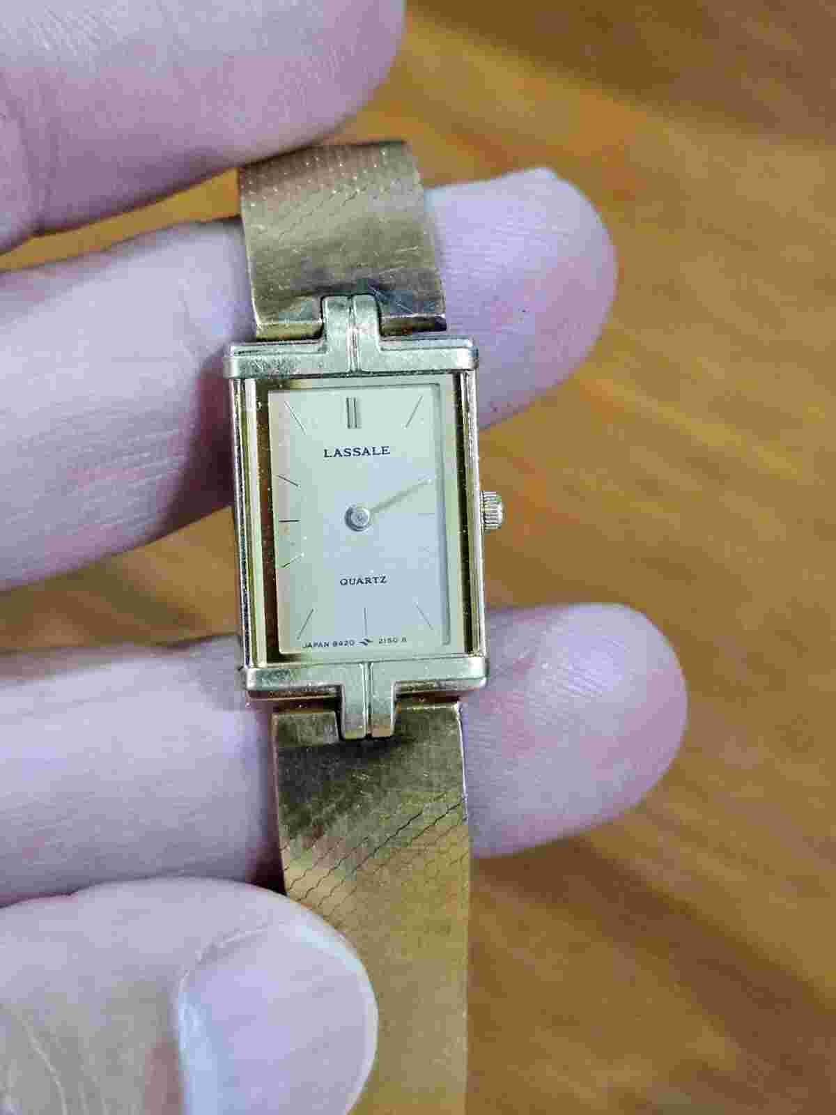 Vintage Lasalle Womens Watch Japan 8420-7379  Stainless Steel Quartz Gold 7"