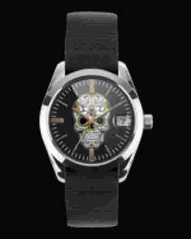 TOYPULP WHITE DIAL