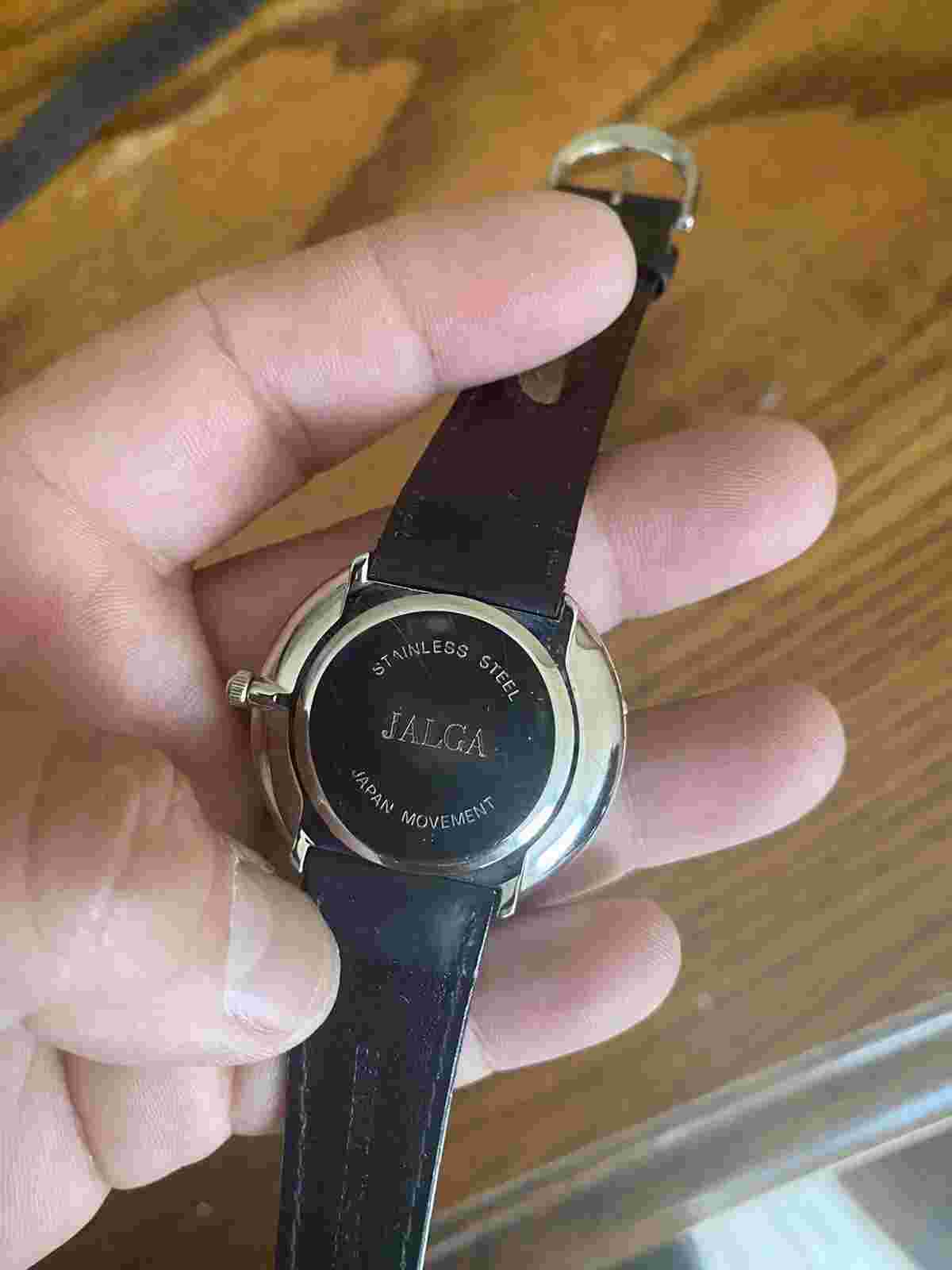 VINTAGE WRIST WATCH  BRAND JALGA  NEEDS BATTERY