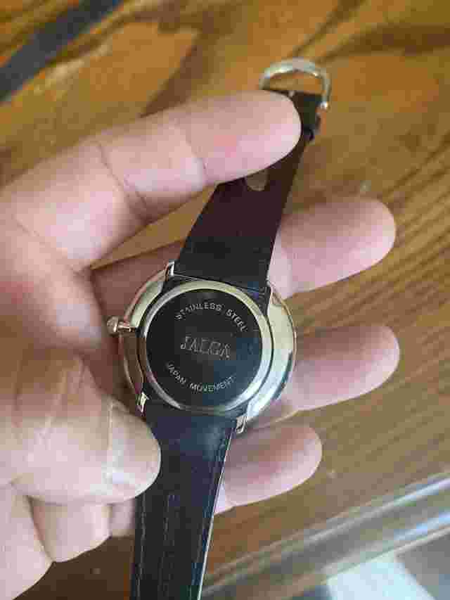 VINTAGE WRIST WATCH  BRAND JALGA  NEEDS BATTERY
