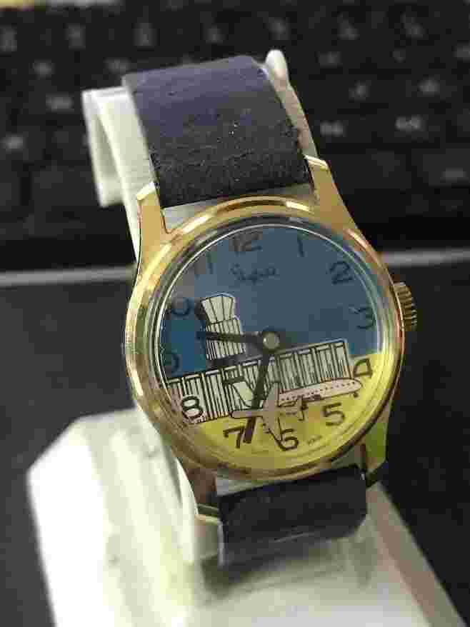 Sheffield Airport Airplane 30mm RARE Unisex Swiss Manual Watch , Run (# 1693)