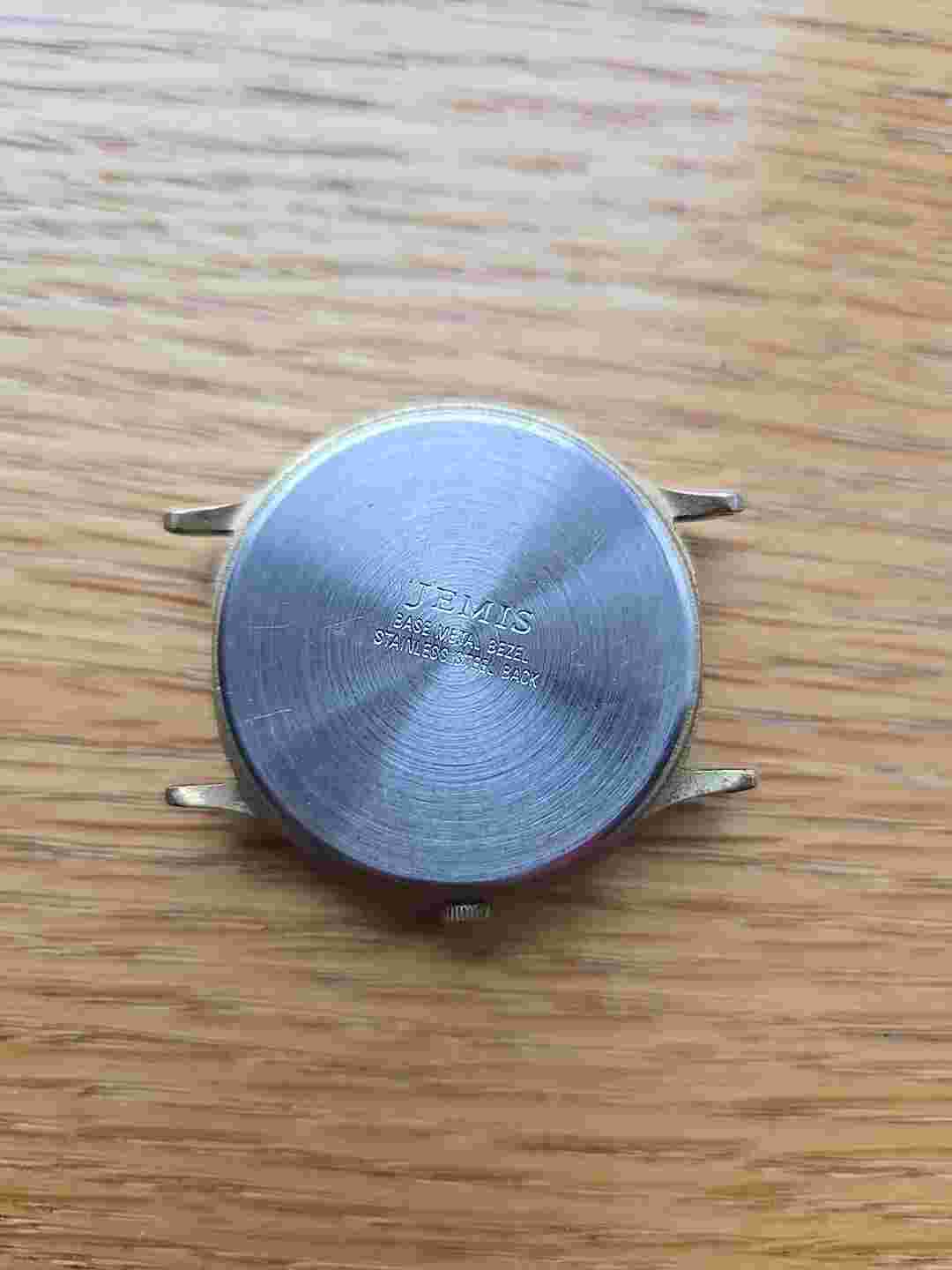 Jemis Watch Gold Tone Round Dial NO BAND