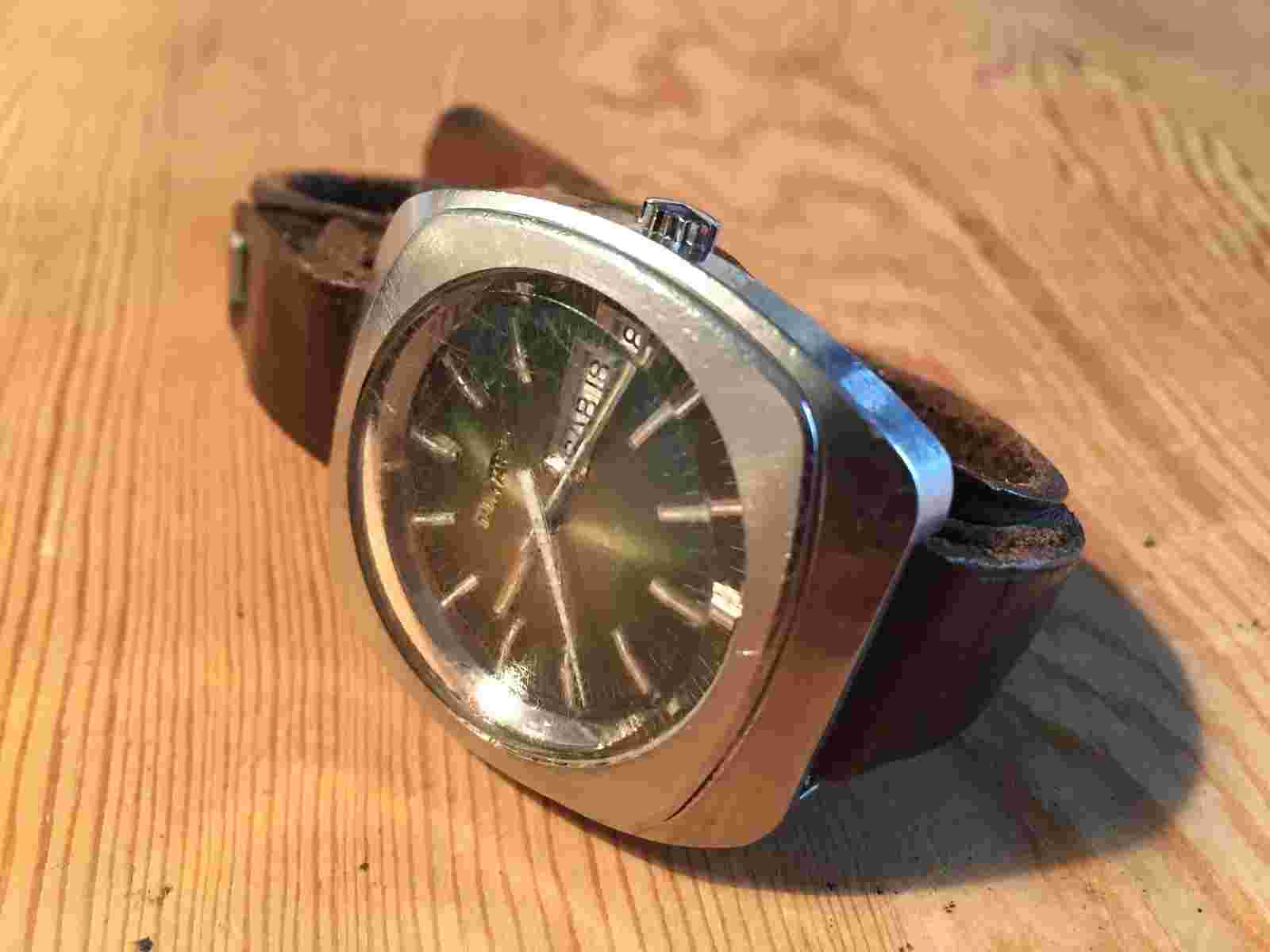 Vintage Watch - DUWARD Automatic 100M - Stainless Steel - Incabloc