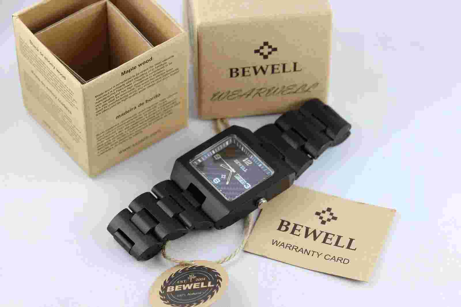 Bewell Wooden Watch Striking Men's Watch Day Date Sandalwood Top Gift Wristwatch