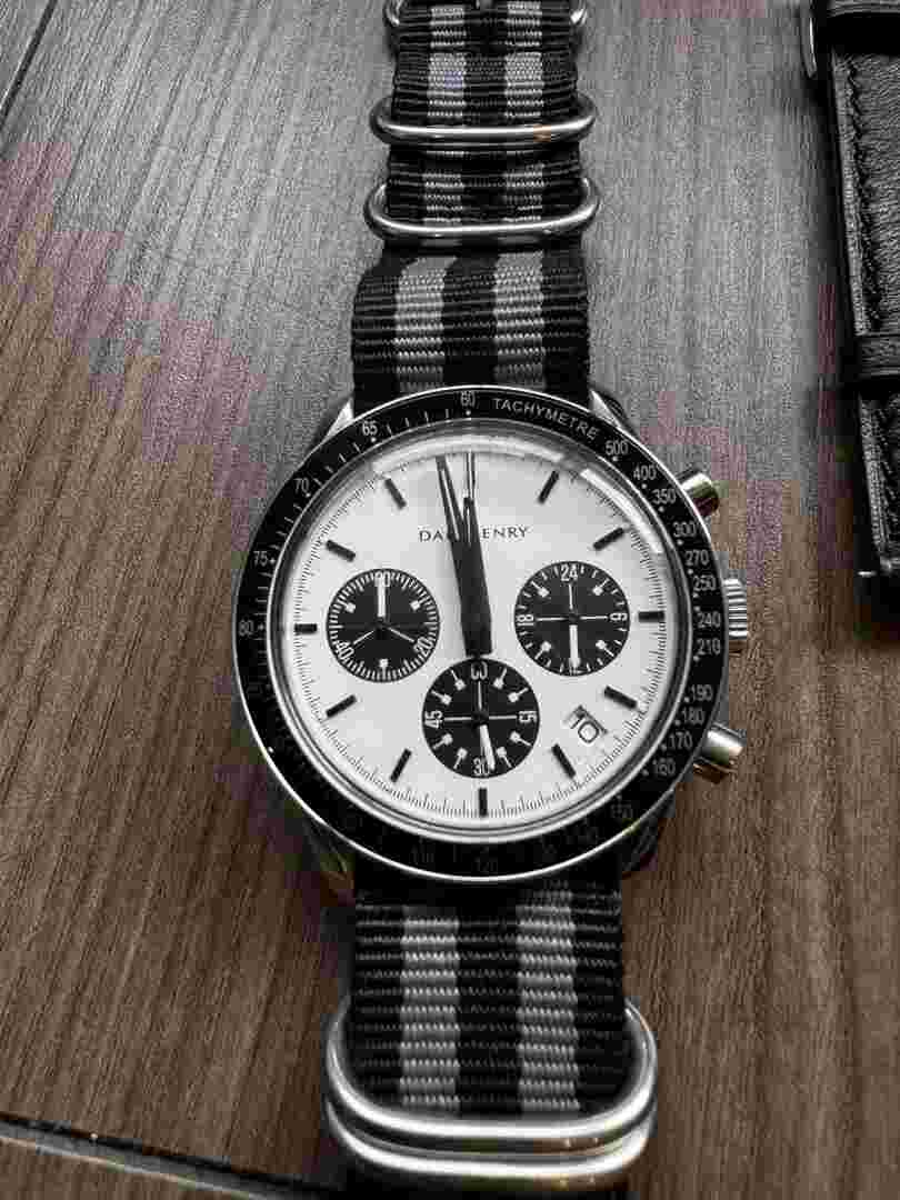 Dan Henry Racing Chronograph 1934/1962 quartz men's watch from Japan