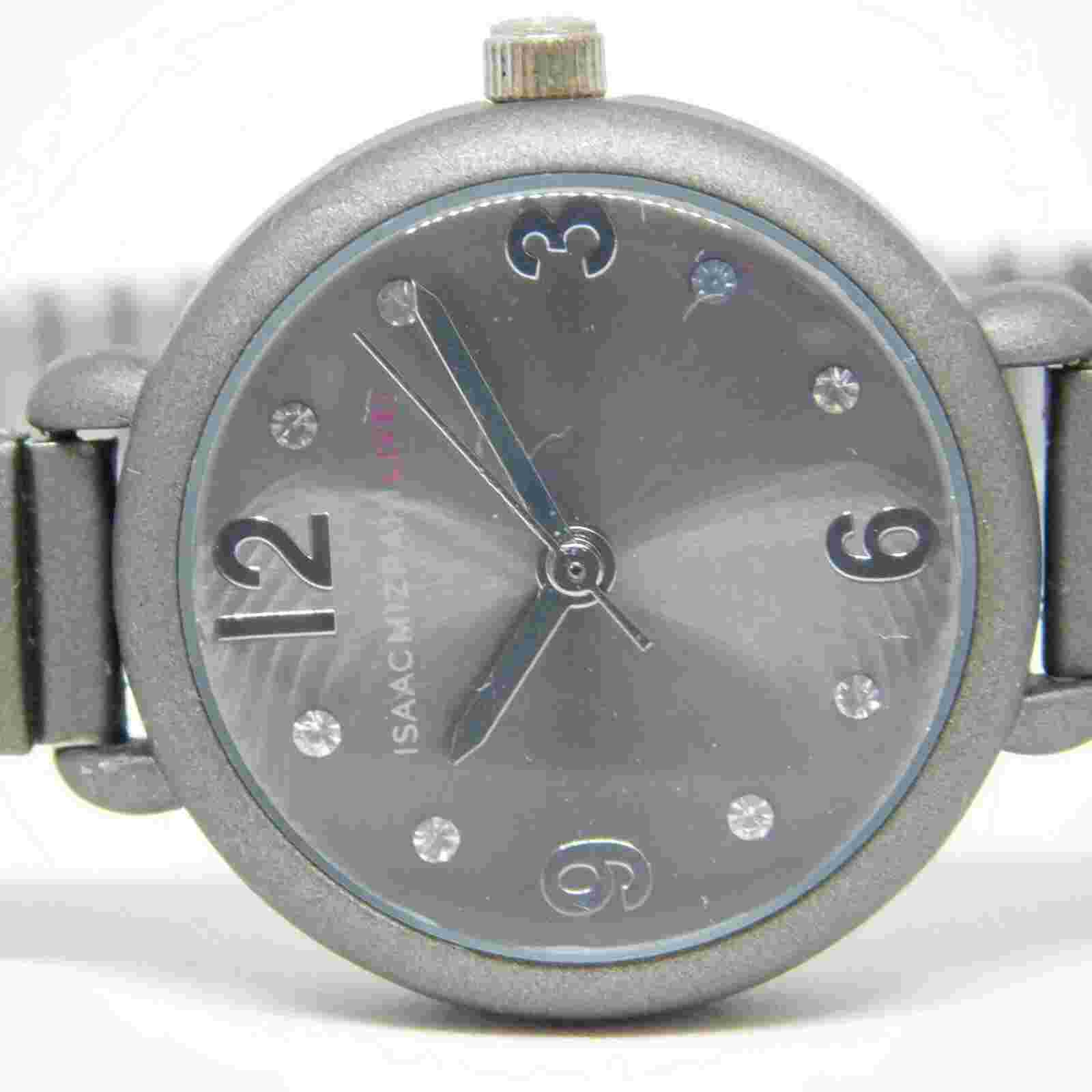 ISAAC MIZRAHI LIVE! IMZ320L Graphite Tone Quartz Analog Ladies Watch Sz. 7"