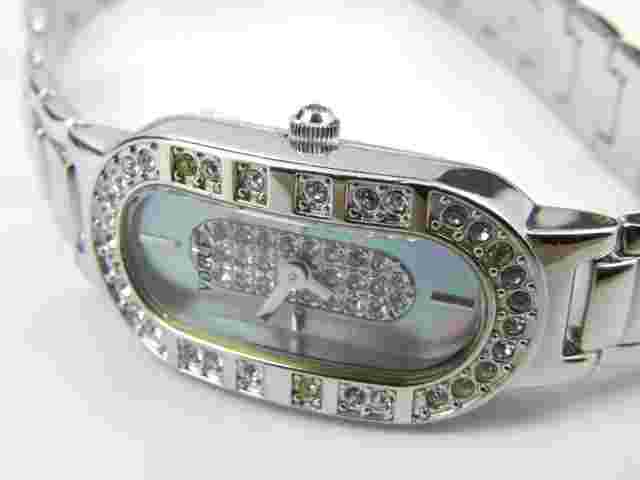 Women's Vogue VOG055 MOP Quartz Dress Watch