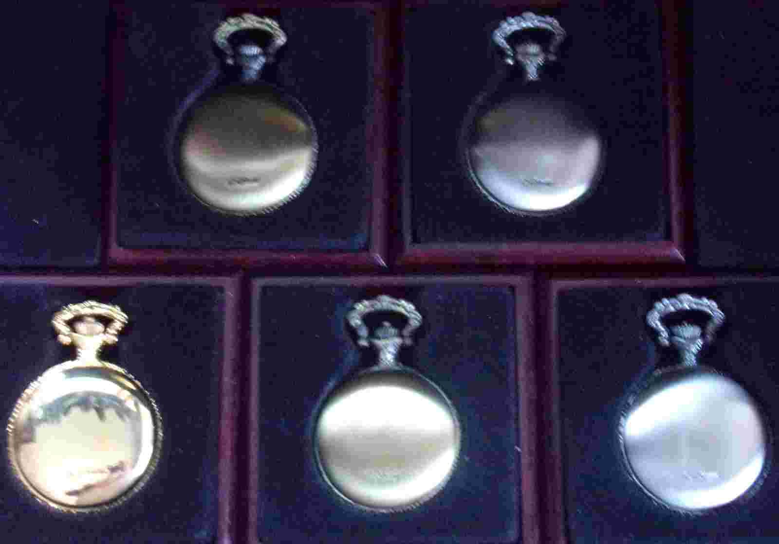 Disney Mickey Mouse Pocket Watch Set! New! Retired!