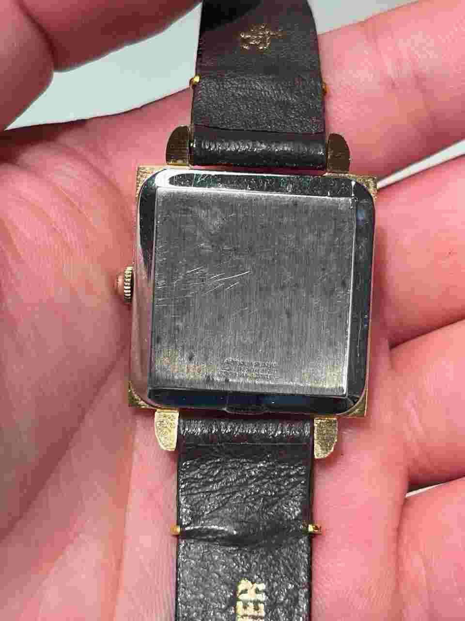 Belforte Swiss Vintage Square Case