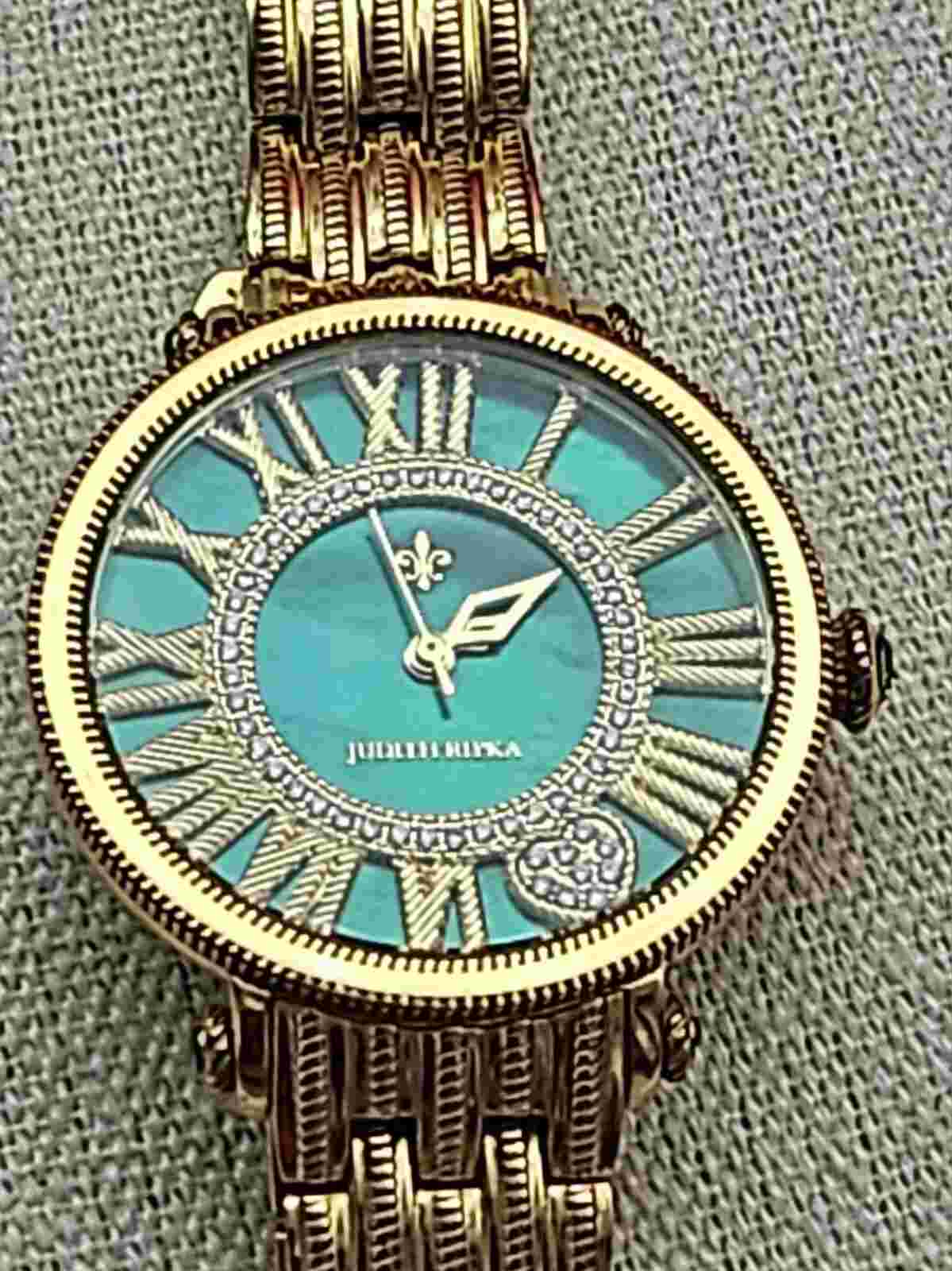 Judith Ripka London Green Goldtone Watch. New Battery.