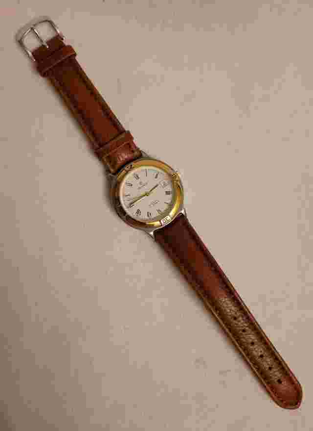 GROVANA Swiss Automatic Date Men’s Wrist Watch 1970's  36mm RARE