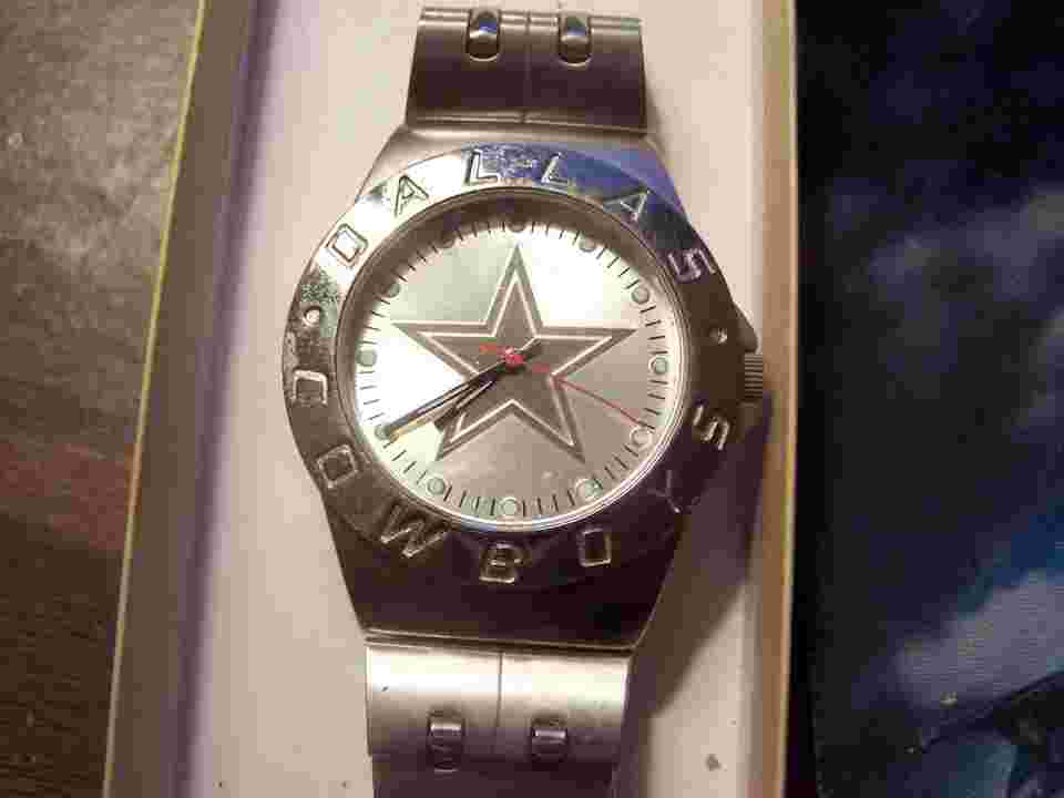 Dallas Cowboys Game Time Quartz Analog Watch W/NEW BATTERY
