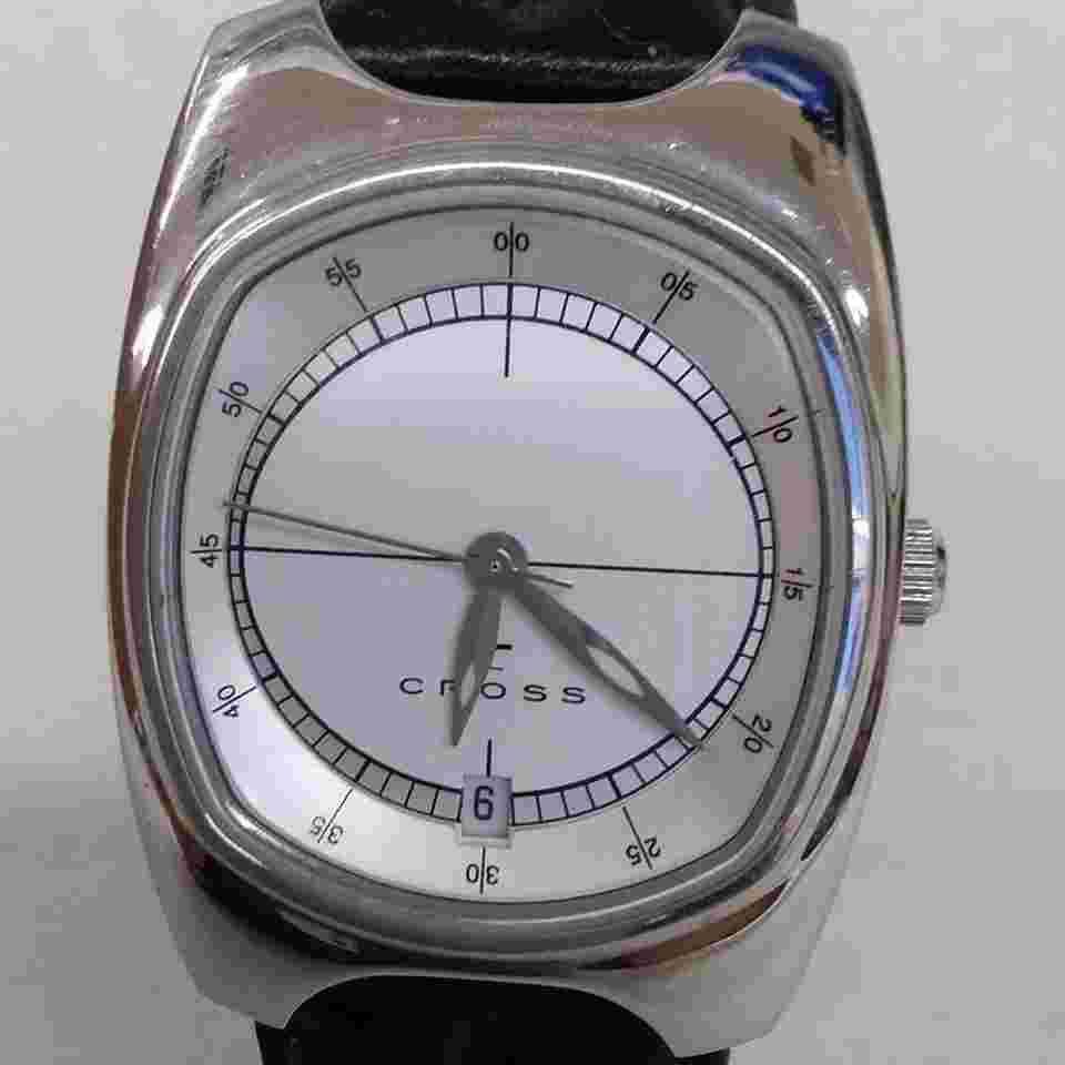Cross Wue04 Analog Watch