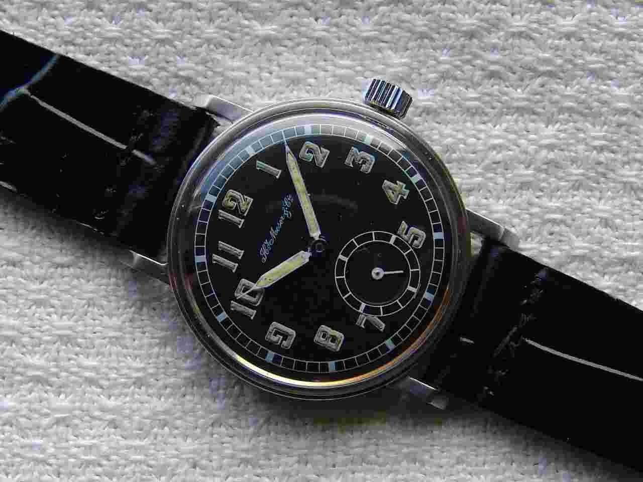 VINTAGE MILITARY STYLE MEN'S H.Moser & Cie steel WRISTWATCH WWII PERIOD