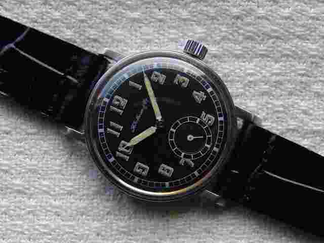 VINTAGE MILITARY STYLE MEN'S H.Moser & Cie steel WRISTWATCH WWII PERIOD