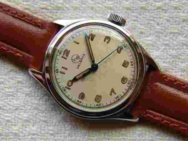 VINTAGE WWII ERA MEN'S HELBROS Helbein Brothers MILITARY WATCH GOOD CONDITION