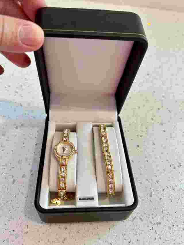 Kathie Lee Quartz Watch w/Matching Bracelet w/Box Mother of Pearl & Rhinestones