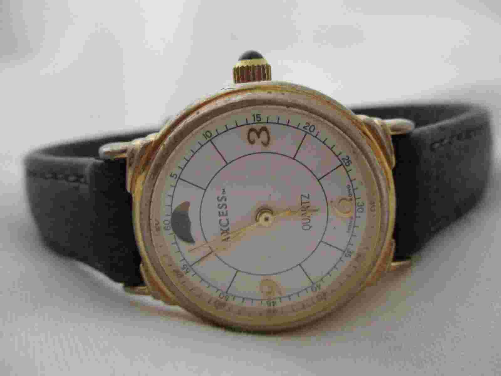 Axcess Black & Gold Toned Wristwatch w/ Adjustable Band - For Parts or Repair