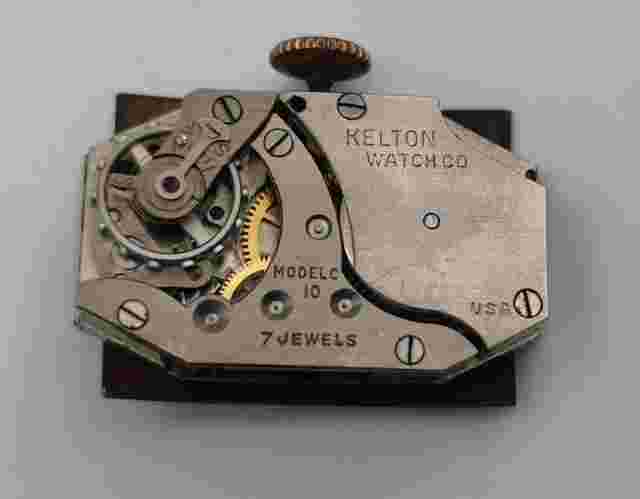 1950s KELTON 7j Model C 10 Mens 21mm Watch Movement Rear Case TICKS Parts Repair