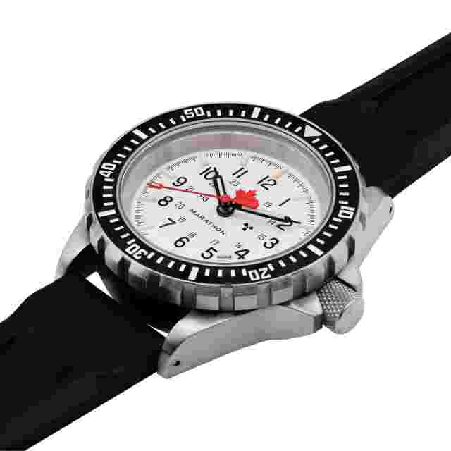 MARATHON 41MM ARCTIC RED MAPLE LARGE DIVER'S AUTOMATIC (GSAR) 41mm Wristwatch WW