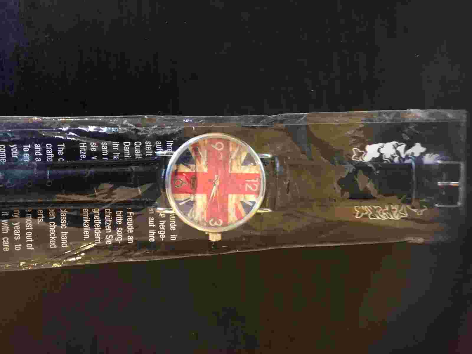 Eiger Unisex Wristwatch Union Jack British Flag Design with faux Leather strap