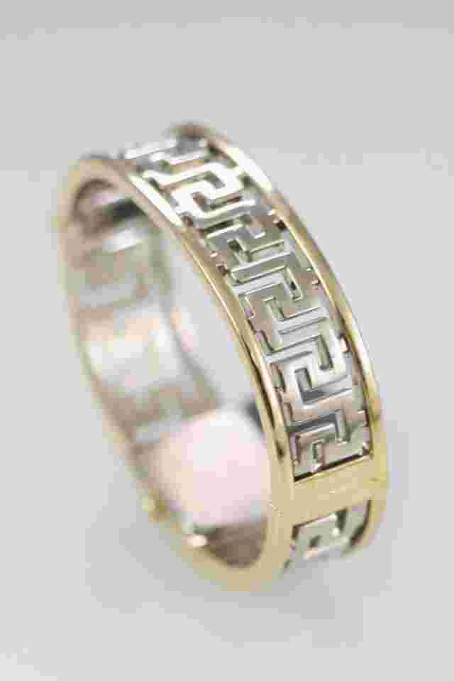 Cache Women Watch Stainless Steel Silver Gold Water Re Battery Clip White Quartz
