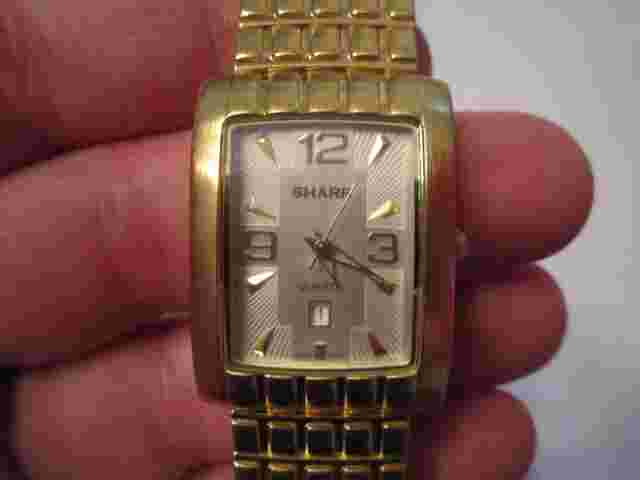 VINTAGE SHARP TANK WATCH - DAY - QUARTZ - GOLD TONE - SSC