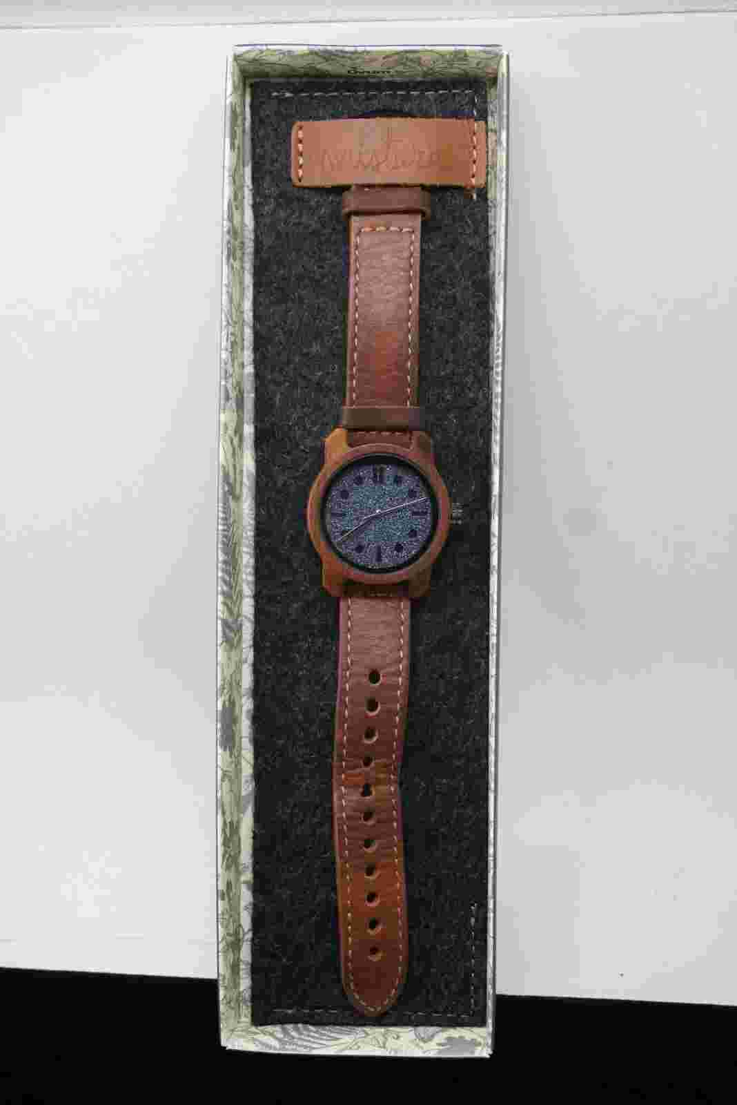Mistura Columbian Fine Woods Hand Carved  Watch 107331 With Box