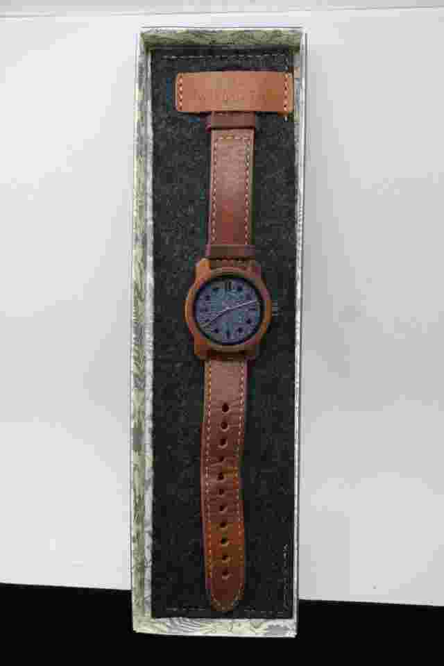 Mistura Columbian Fine Woods Hand Carved  Watch 107331 With Box