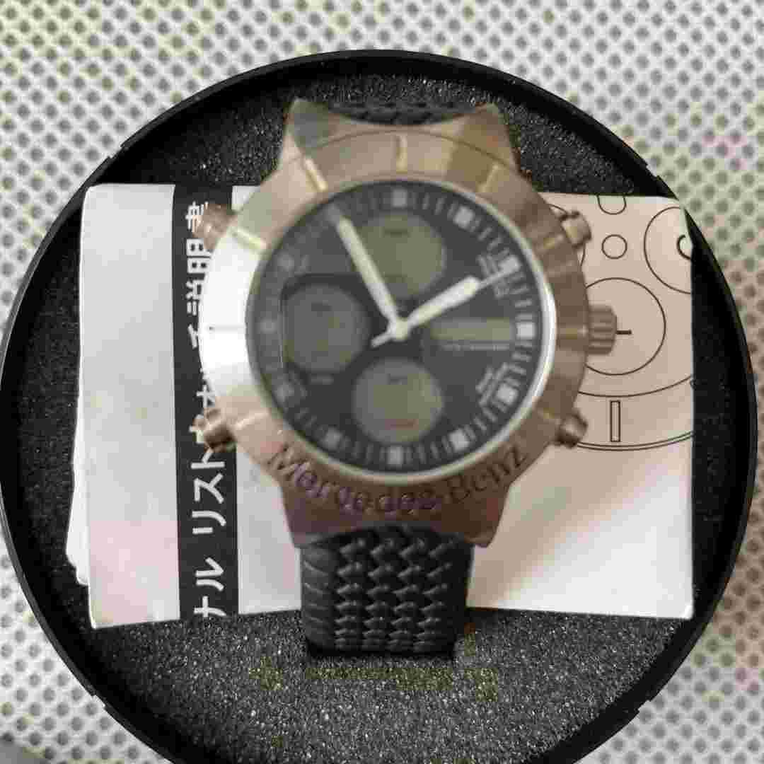 Mercedes Benz Wristwatch Quarts Some scratches Battery replaced