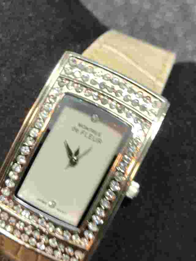 Vintage Ladies Watch Silver Tone Gemmed Bezel Montres de FLEUR New Battery
