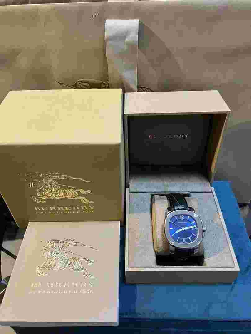 BURBERRY Wristwatch Automatic