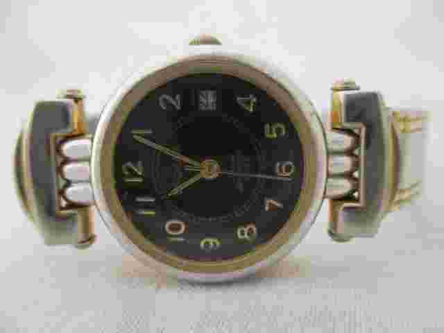 LA Gear Women's Two-Toned Water-Resistant Analog Watch Stretch Band Date
