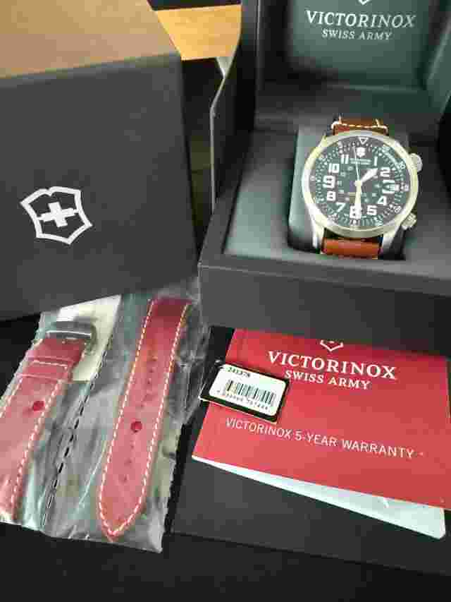Victorinox Swiss Army Airboss Mach 7