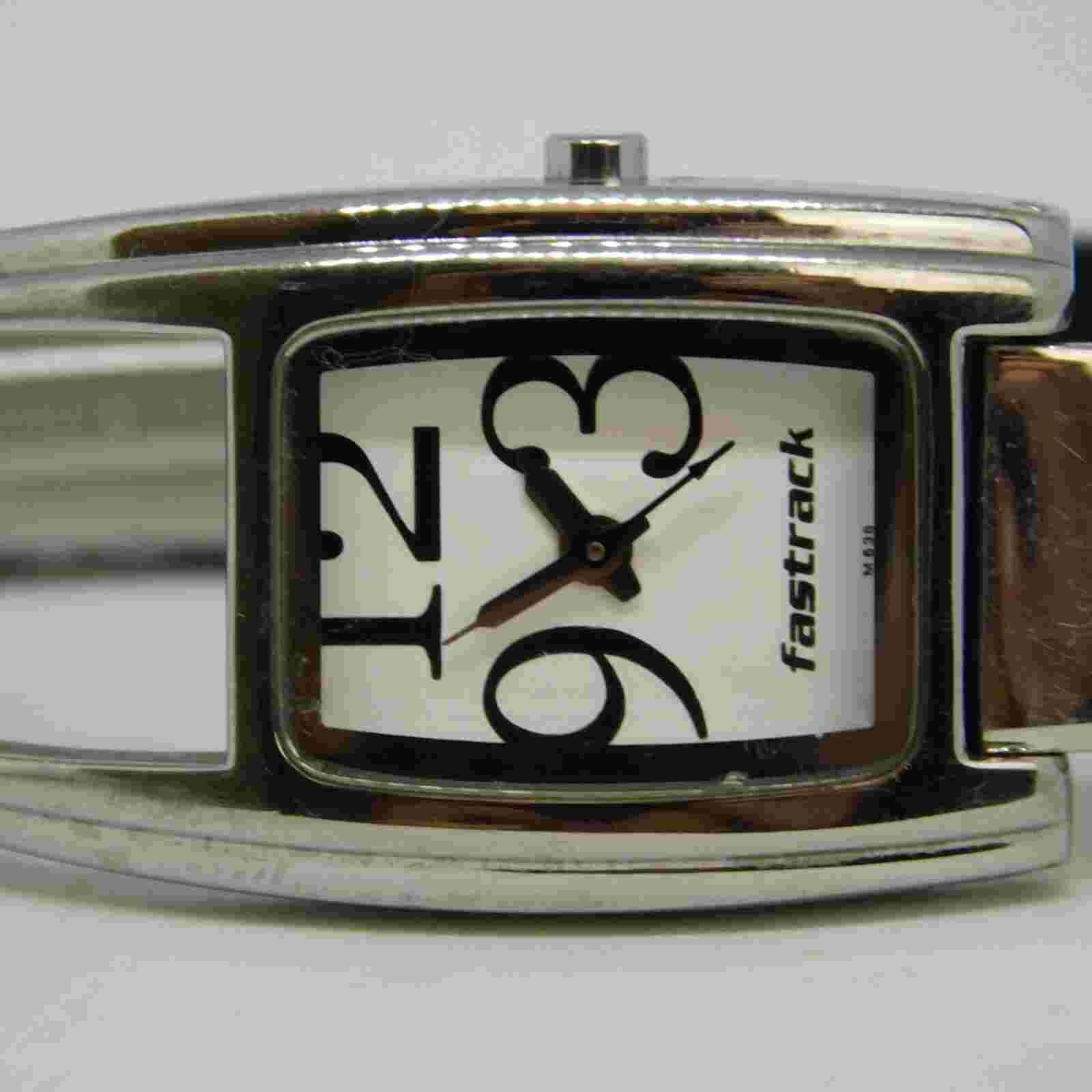 Fastrack Titan 2266SAA Two Tone Quartz Women's Watch Sz. 6 1/2" New Battery