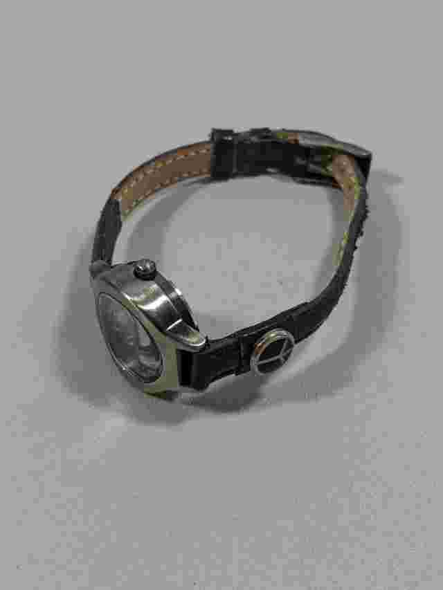 Mudd Silver Tone Case 22 mm Black Faux Leather Band Peace Sign Watch 8.5 Inch